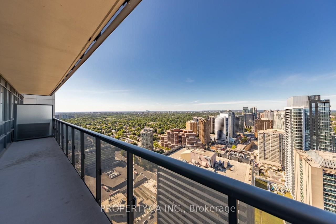 5 Sheppard Avenue East - Photo 31