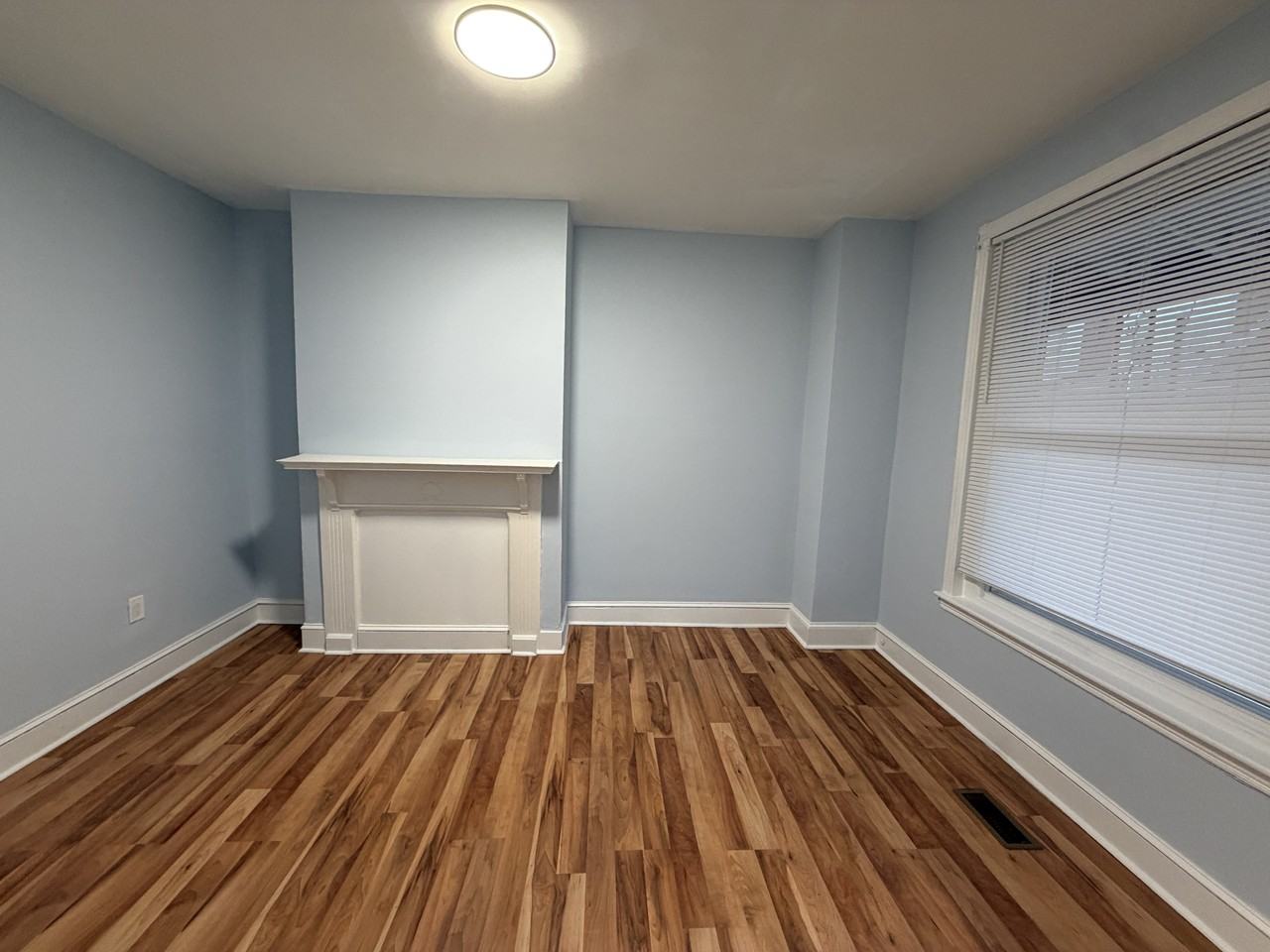 5502 Spring St #1 - Photo 2 of 8