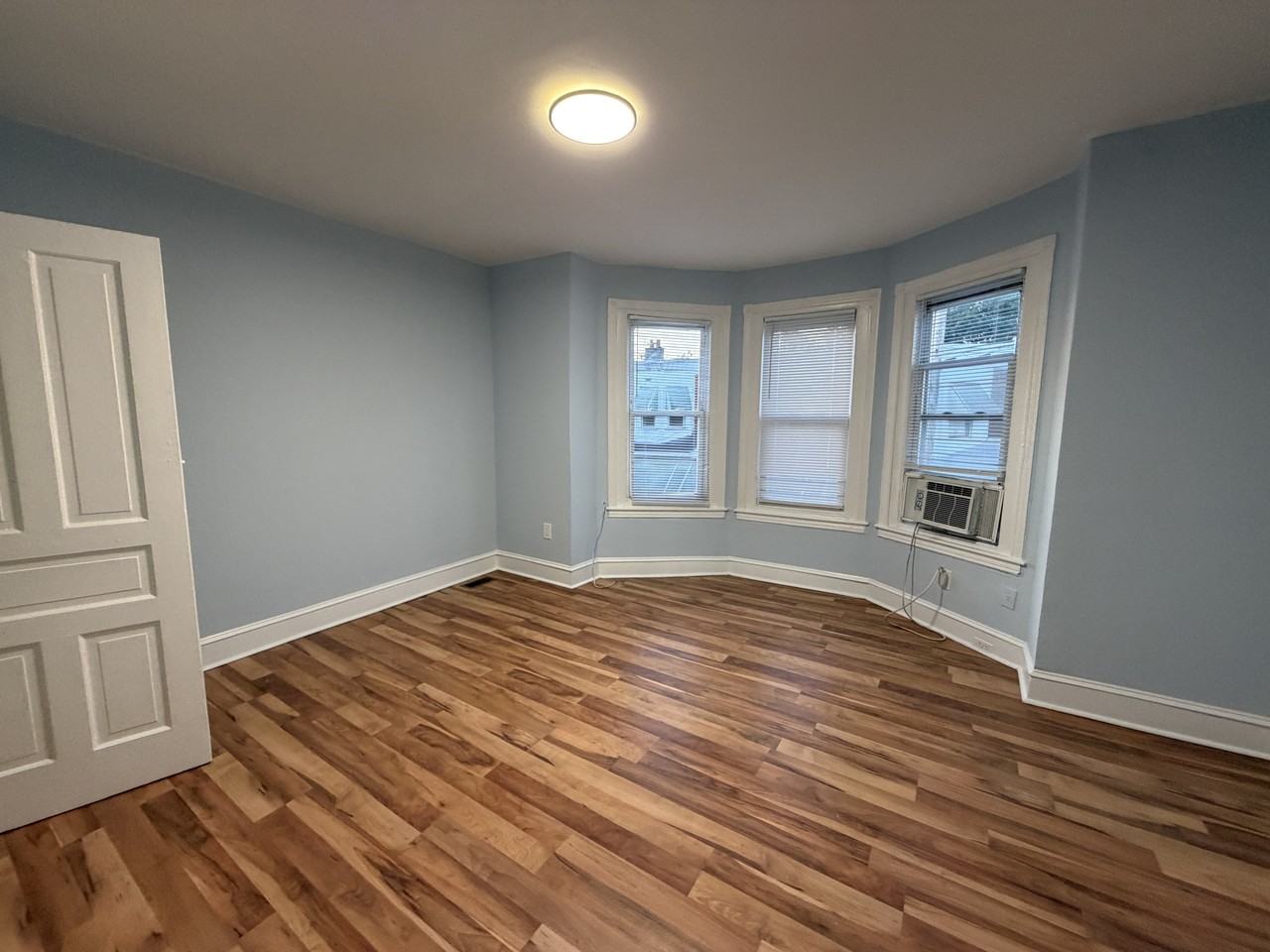 5502 Spring St #1 - Photo 7 of 8