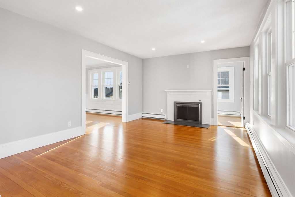 17 George St - Photo 4 of 21