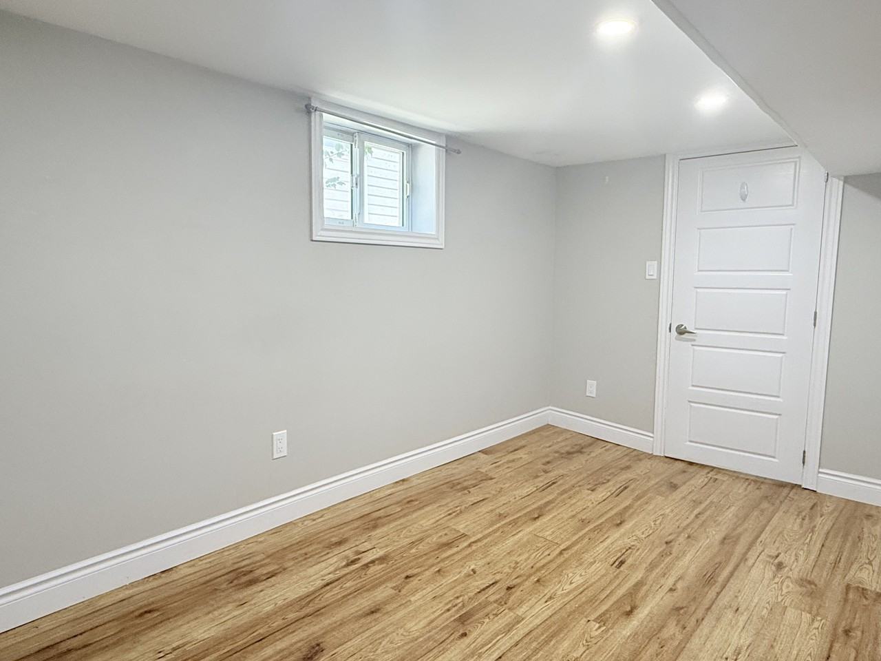 1396 Lillian Ave Lowr - Photo 7 of 12