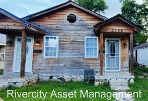 featured image of 2198 Lyon Ave #2198