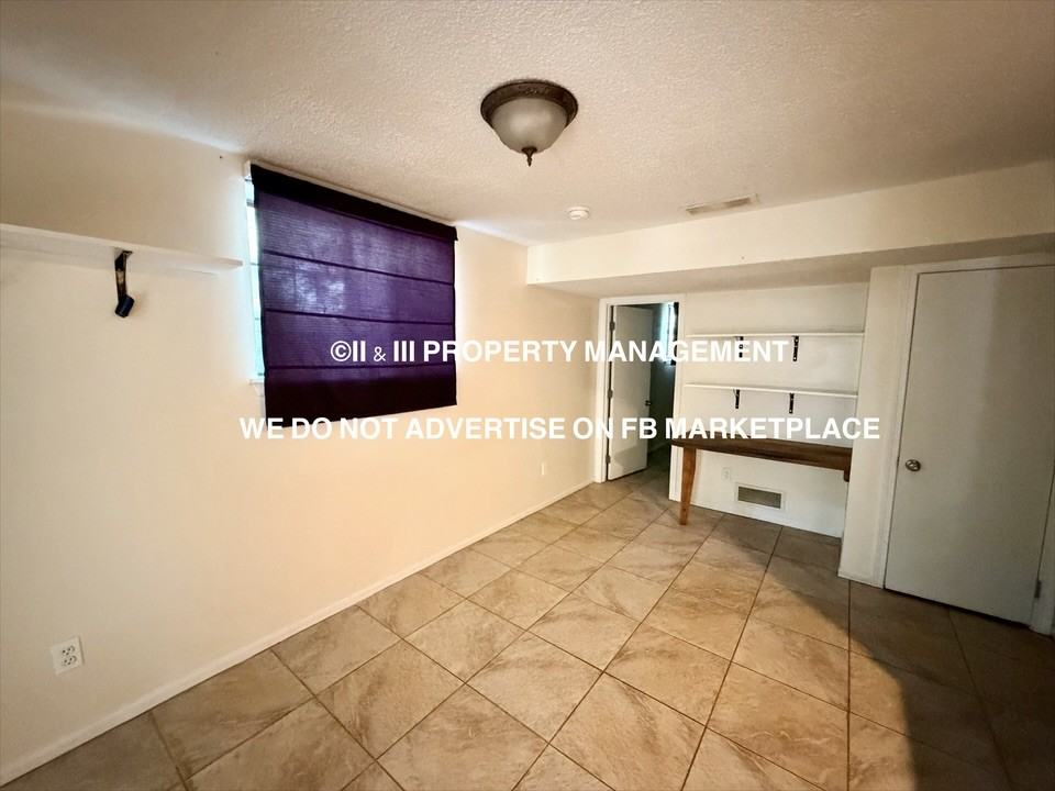 7801 N Oregon Ave #1 - Photo 2 of 9