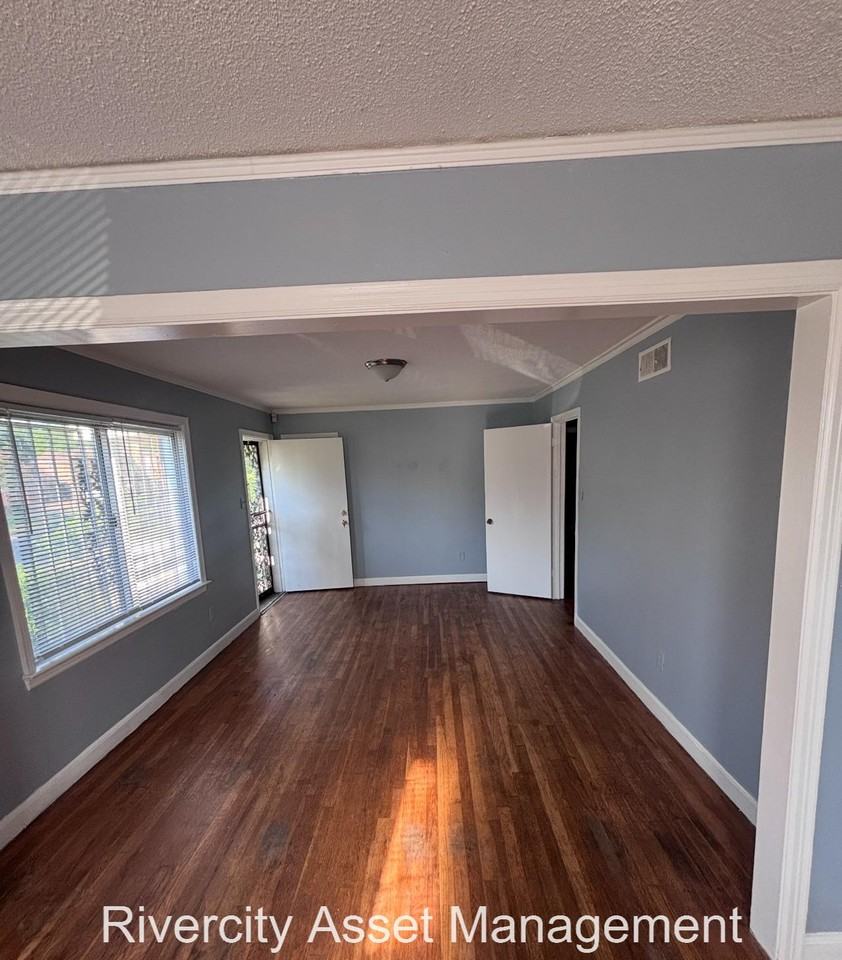 3237 Harris Ave #1 - Photo 6 of 11