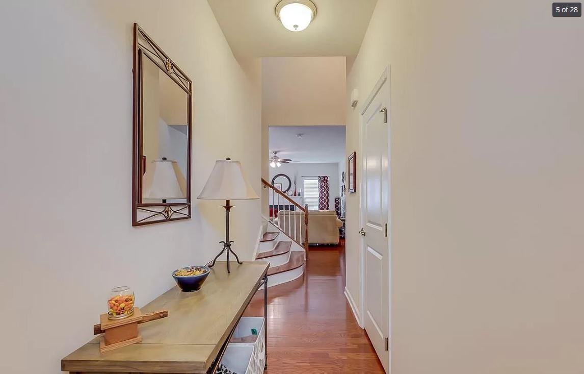 26 Irvington Dr #1 - Photo 5 of 27