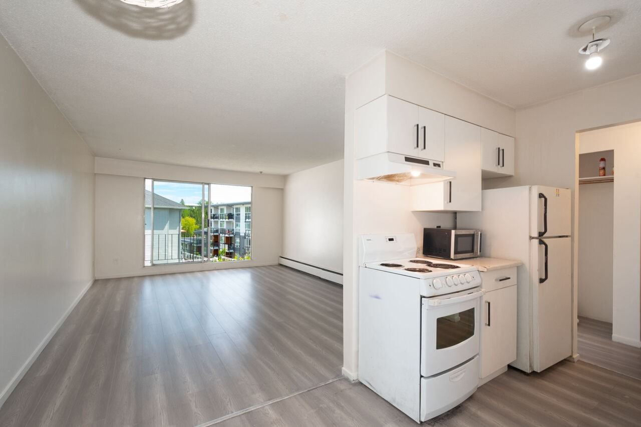 11672 224 Street #7 - Photo 3 of 44
