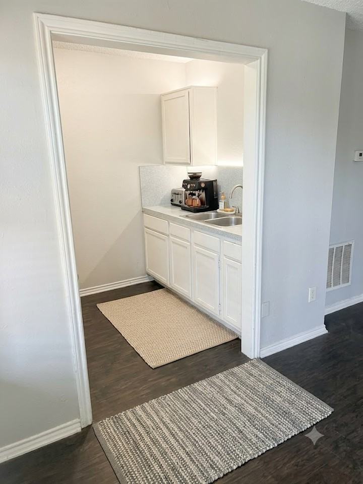 1535 Conner Drive #205 - Photo 4 of 4