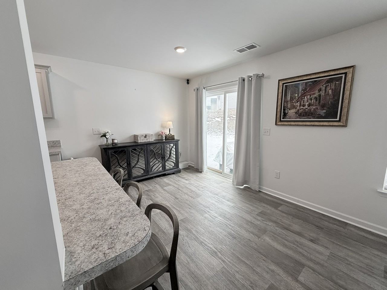 5021 Black Forest Dr #1 - Photo 4 of 10