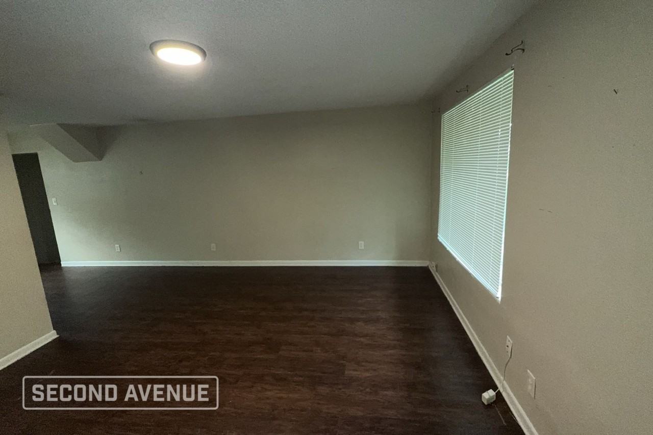 1320 Bretta St - Photo 4 of 13