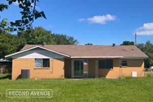 featured image of 600 Carl C Senter St