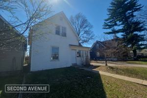 featured image of 2426 E 24th St