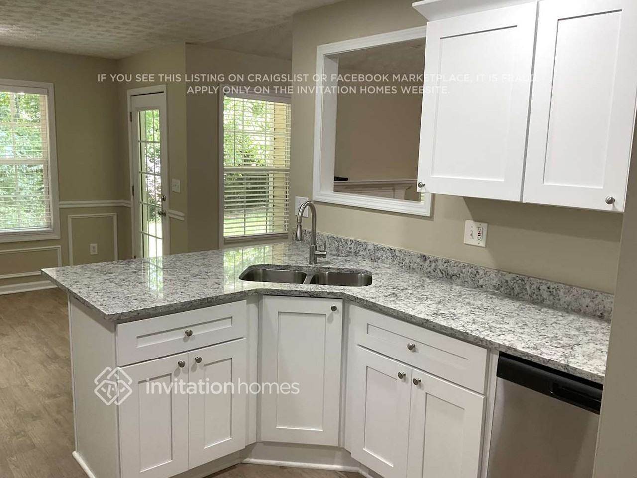 898 Kendall Park Dr - Photo 6 of 15