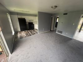featured image of 105 E Egan St