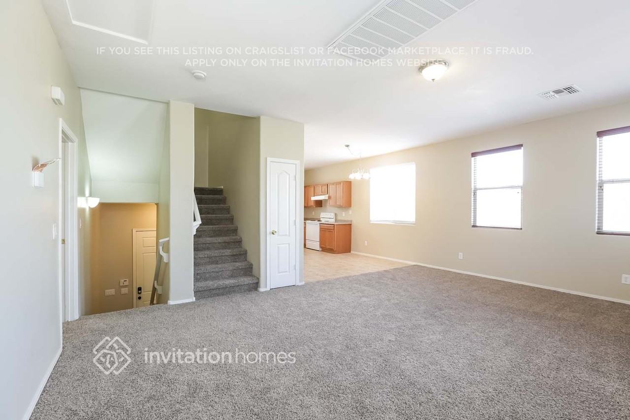 6638 W Taylor St - Photo 3 of 19