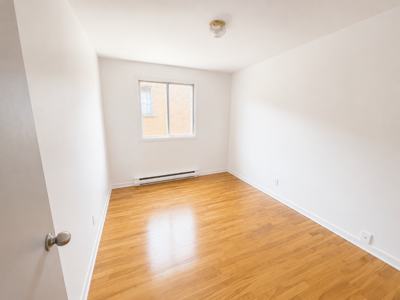 8045 Rue Browning - Photo 6 of 10