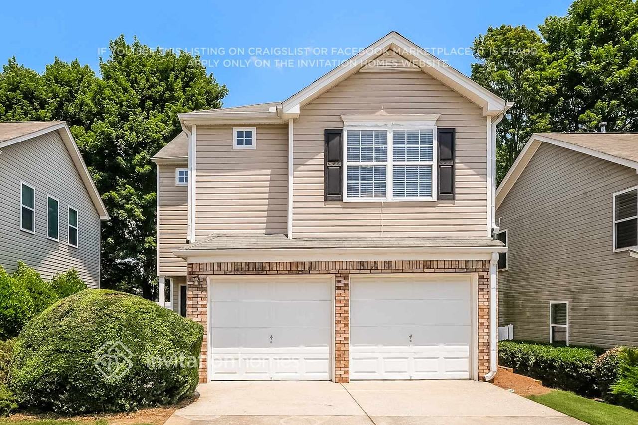 121 Nacoochee Way - Photo 2 of 19