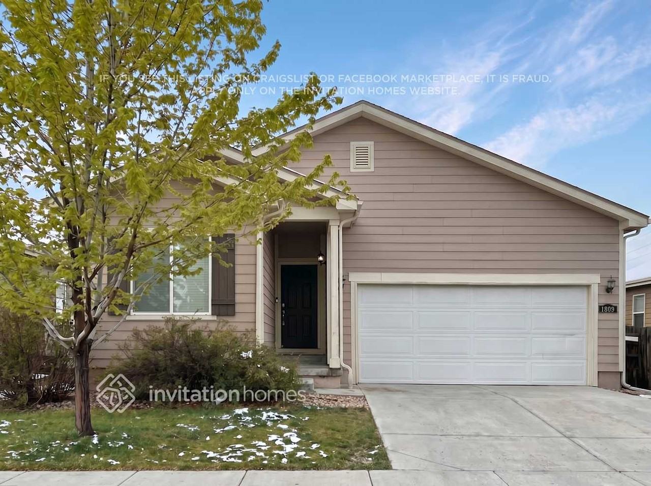1809 Wildwood St - Photo 2 of 19