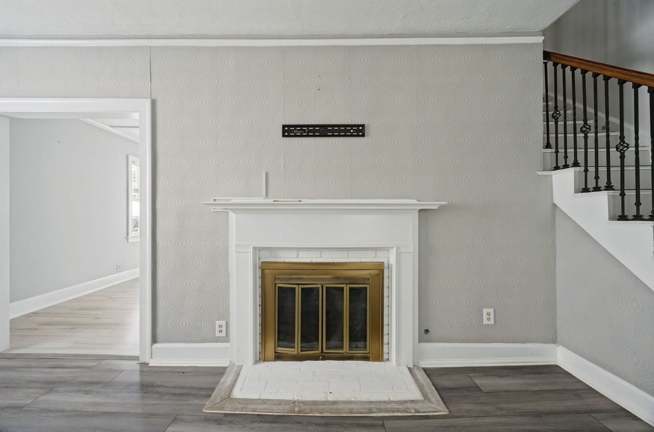 305 Palen Ave - Photo 4 of 23
