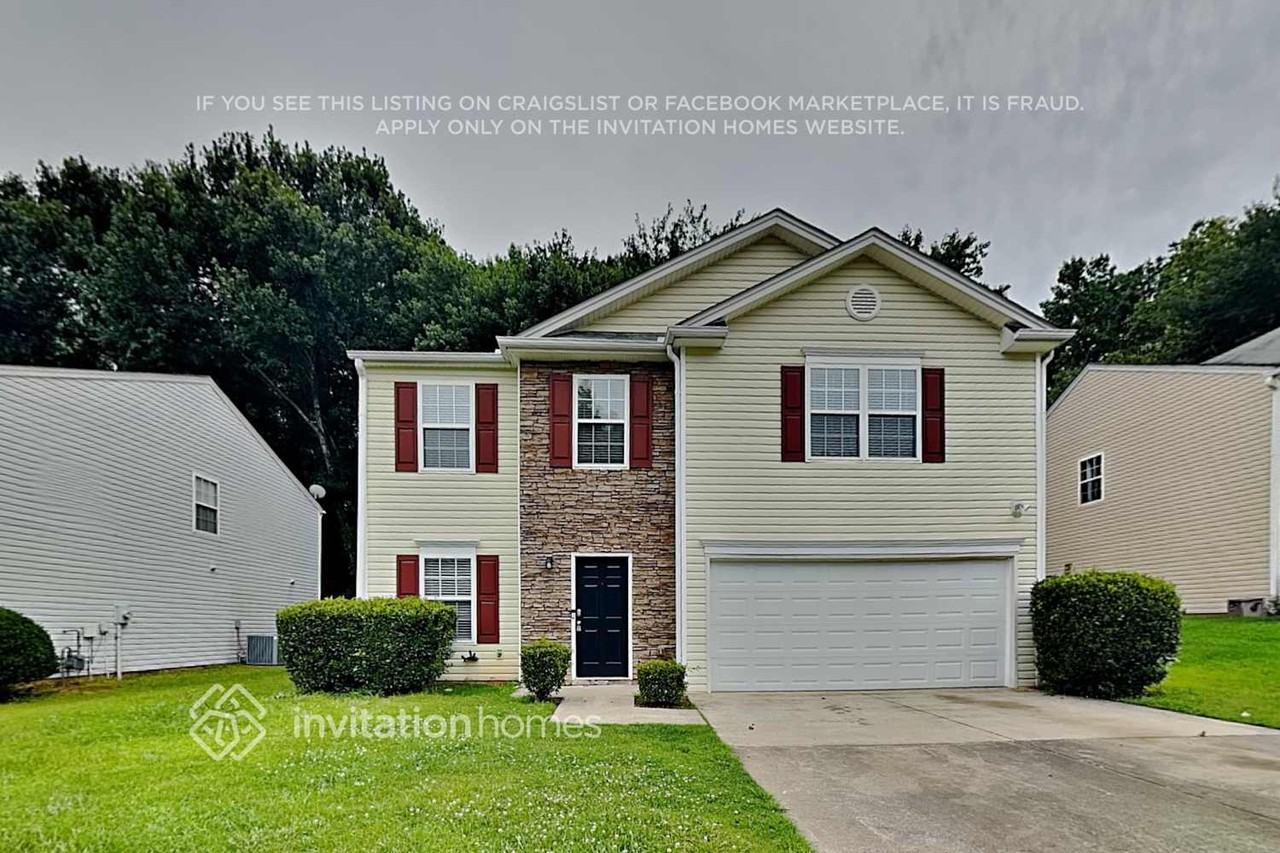 311 Westminster Dr - Photo 2 of 26