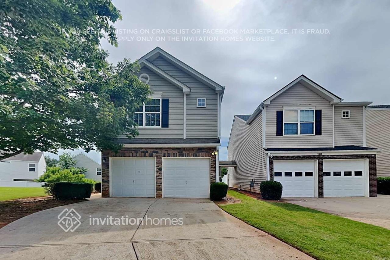 5870 Ridge Stone Way - Photo 2 of 20
