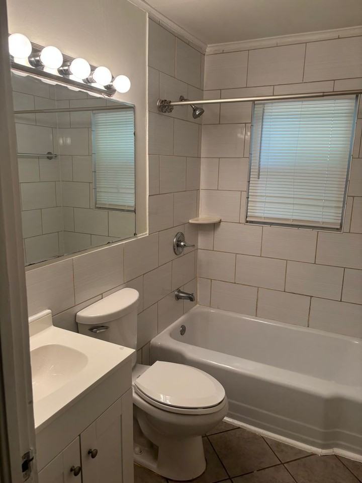 791 Jackson St - Photo 7 of 9