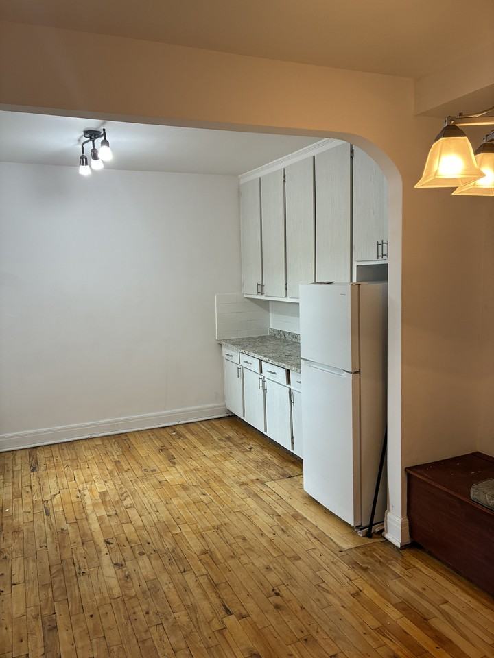 5821 Ch De La Côte-Saint-Luc — photo 2
