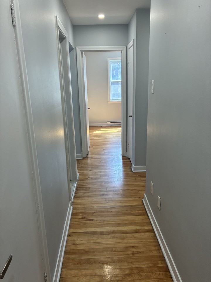 2090 Rue Wellington — photo 3