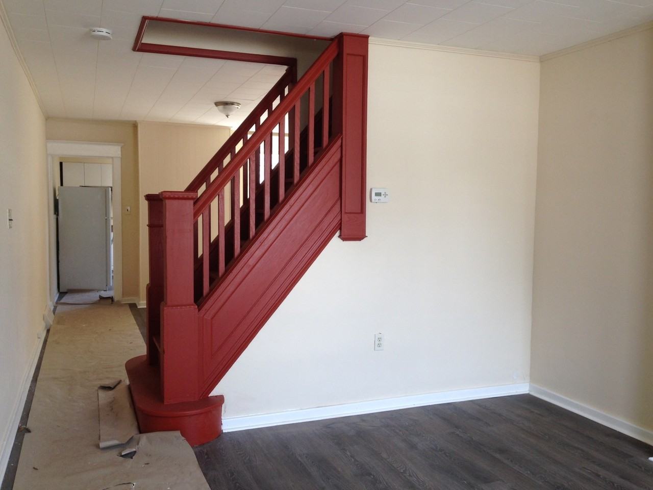 755 Beatty St - Photo 4 of 12