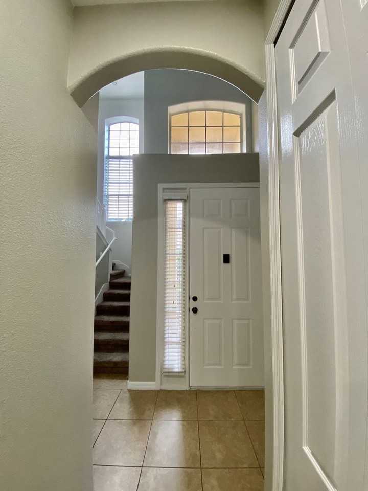 540 Woodland Terrace Blvd - Photo 3 of 50