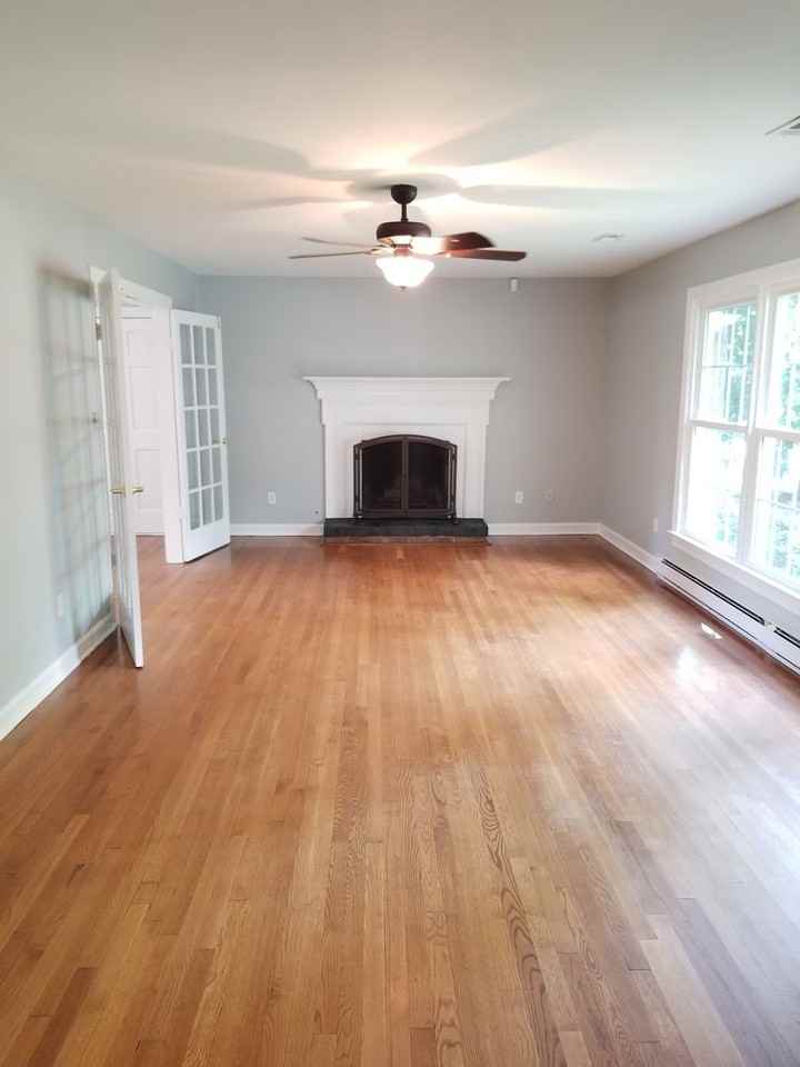 110 King Henry Way - Photo 3 of 17
