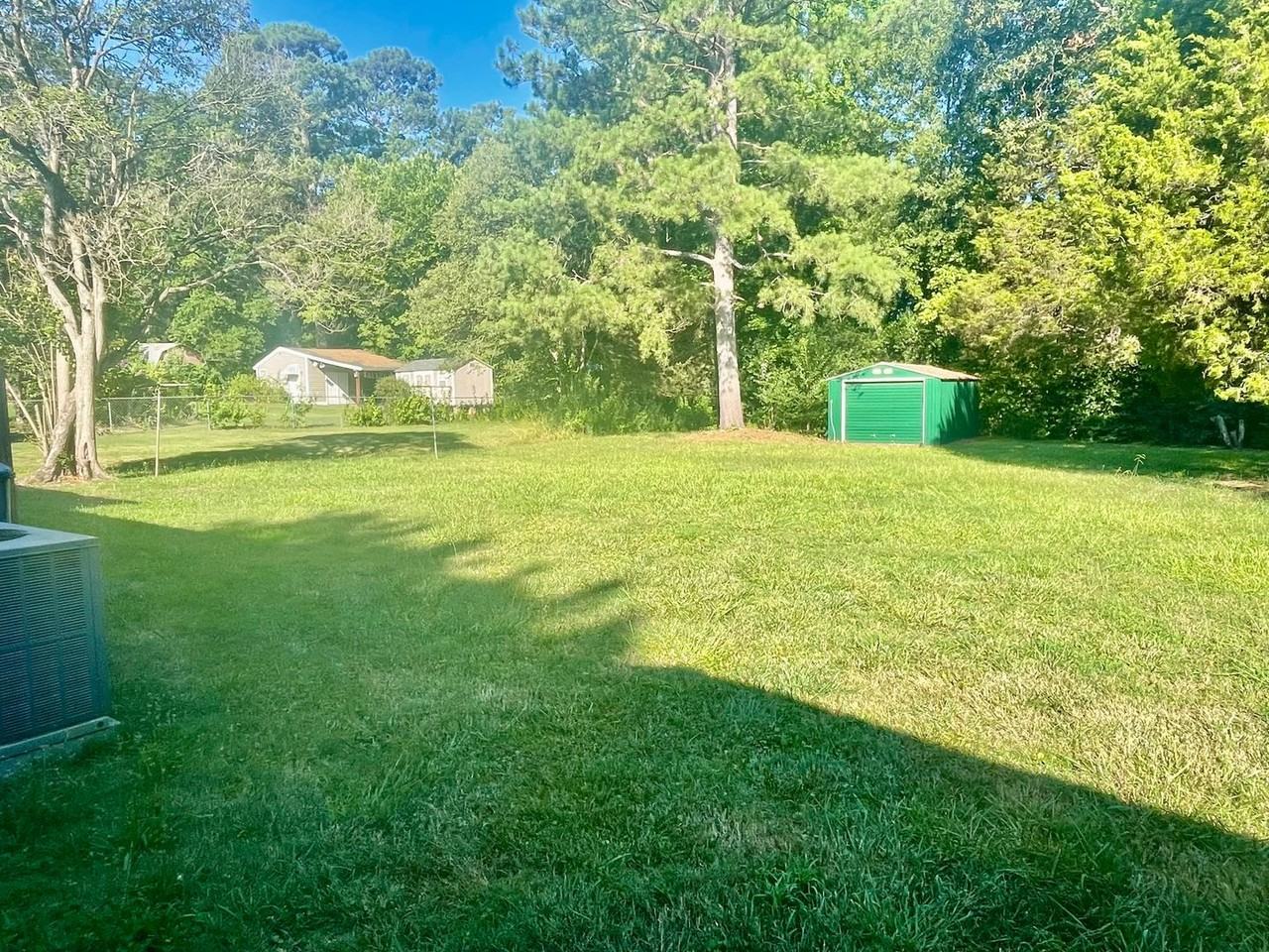 213 Rose St - Photo 4 of 5