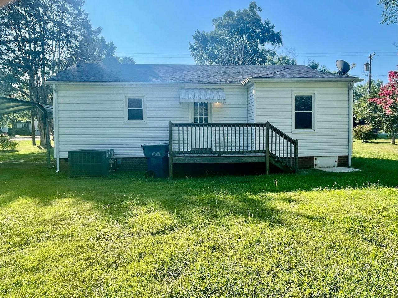 213 Rose St - Photo 5 of 5