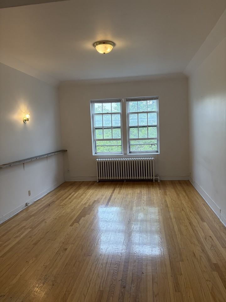 2384 Av Beaconsfield — photo 2