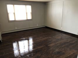 featured image of 290 N 3rd St