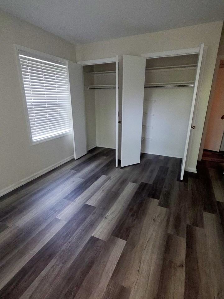 550 - Kings Grant - Photo 7 of 7
