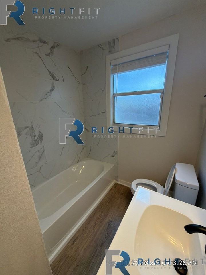 1051 Ontario St - Photo 7 of 8