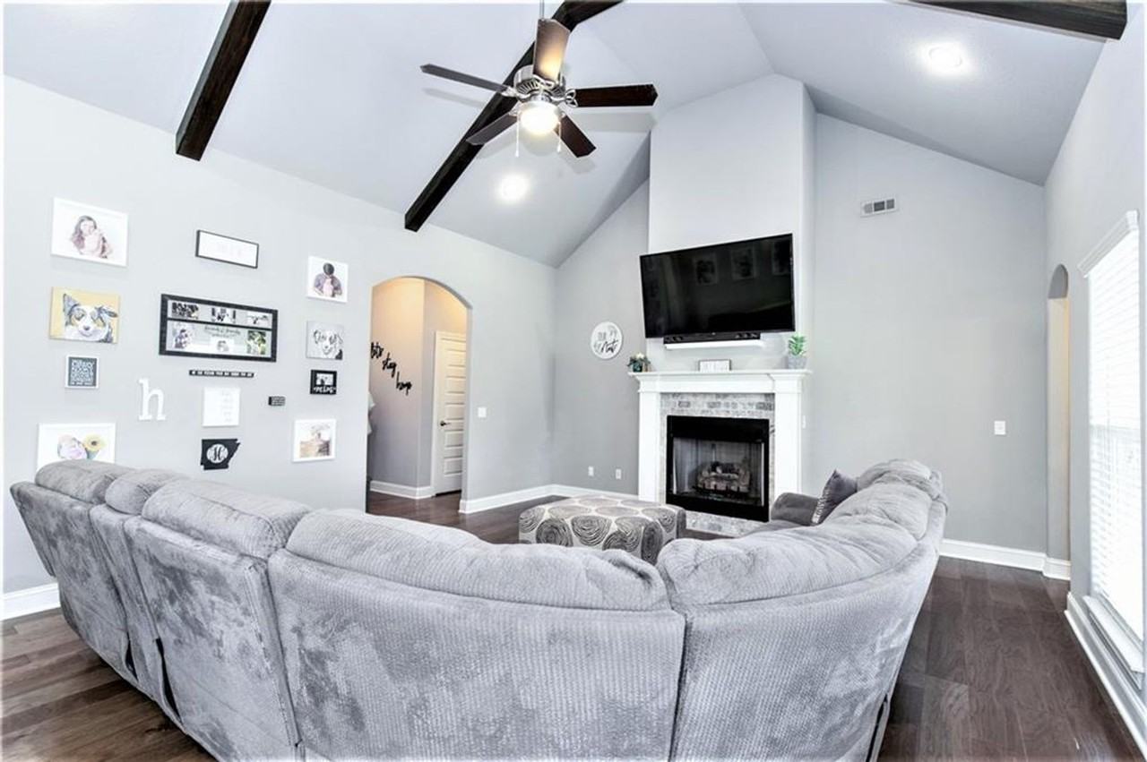 7456 Drury Ave - Photo 7 of 31