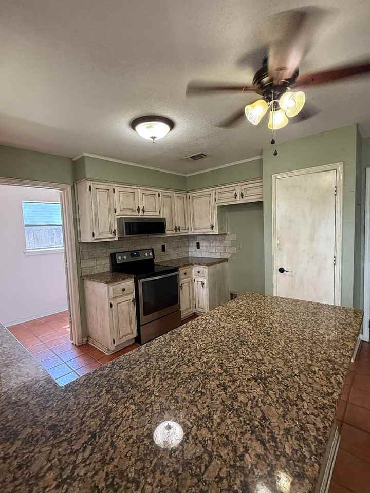 2016 Eden Dr - Photo 7 of 13
