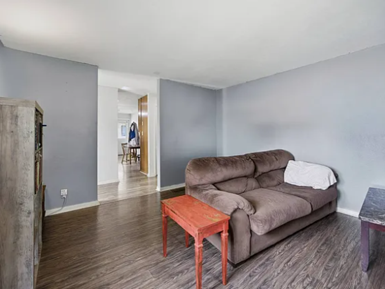 304 W 7th St - Photo 3 of 10