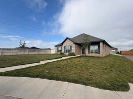 featured image of 7402 Jake St
