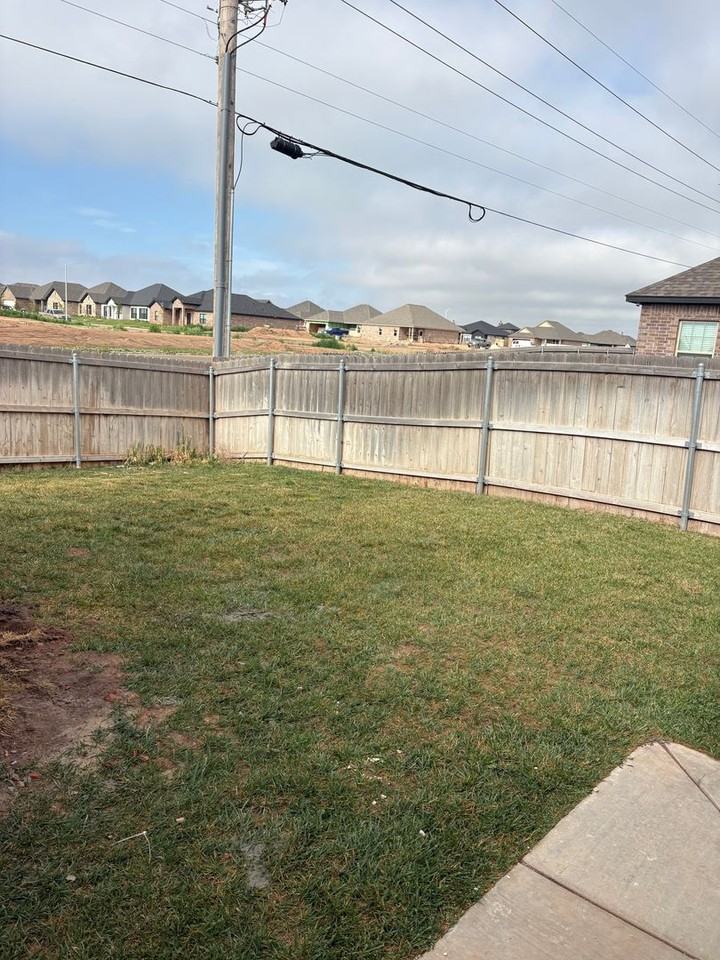 7402 Jake St - Photo 6 of 7