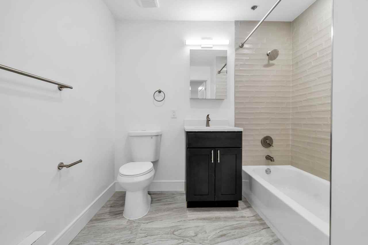 Riverside Apartments - Photo 4 of 12