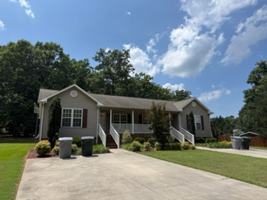 featured image of 1716 Sunny Ln