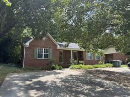 featured image of 515 Holly St
