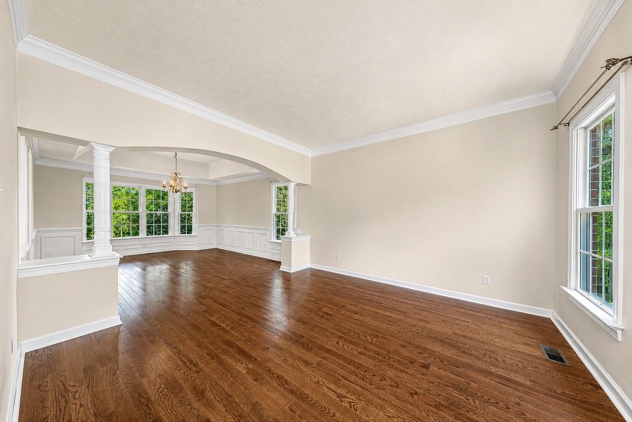 3948 Penzance Pl - Photo 2 of 16