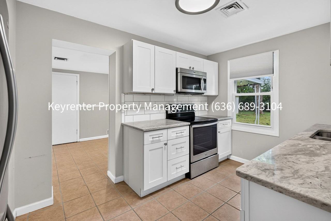 3627 High Dr - Photo 7 of 34
