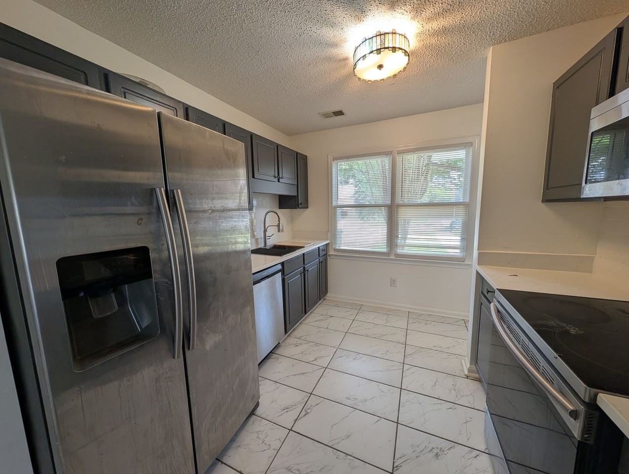 4757 Cheshire Cir - Photo 7 of 8