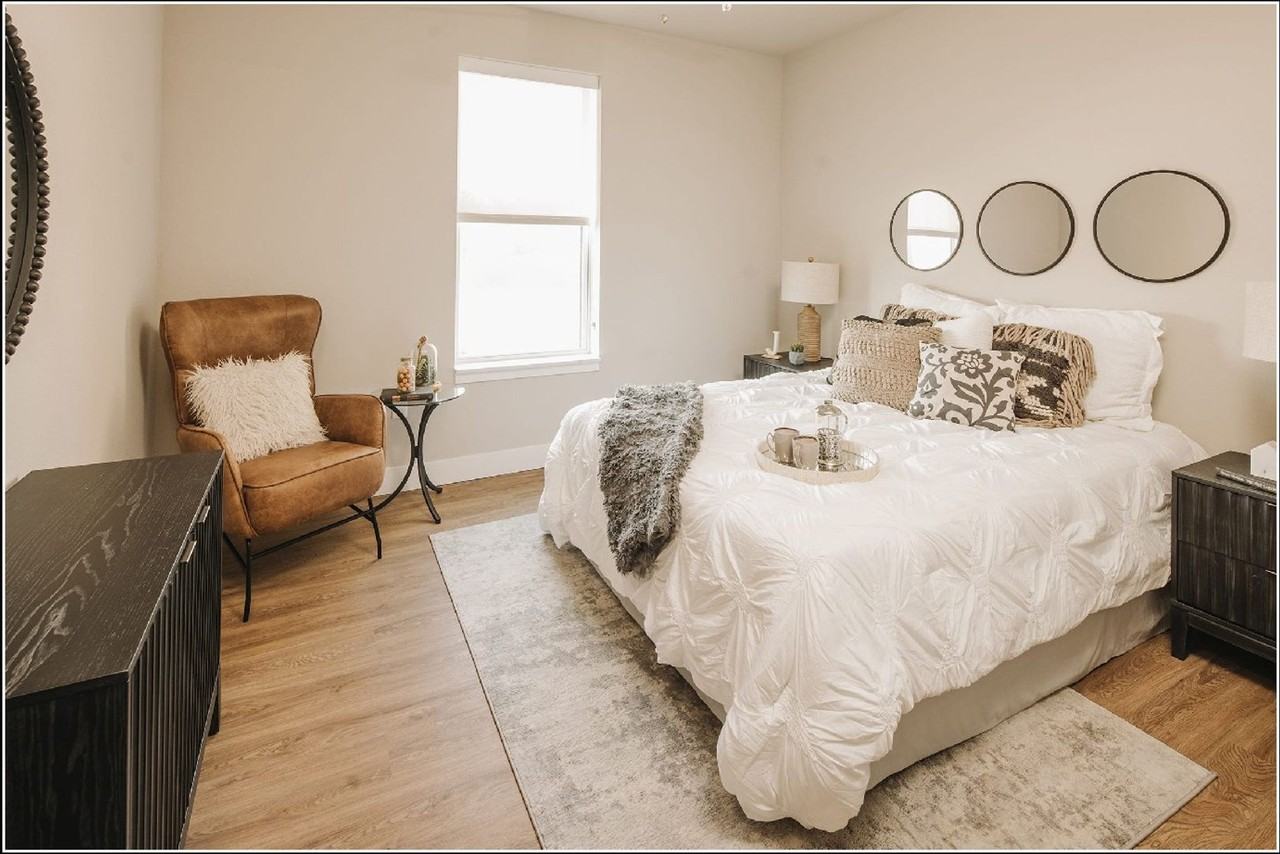 44 West Luxury Living - Photo 7 of 50