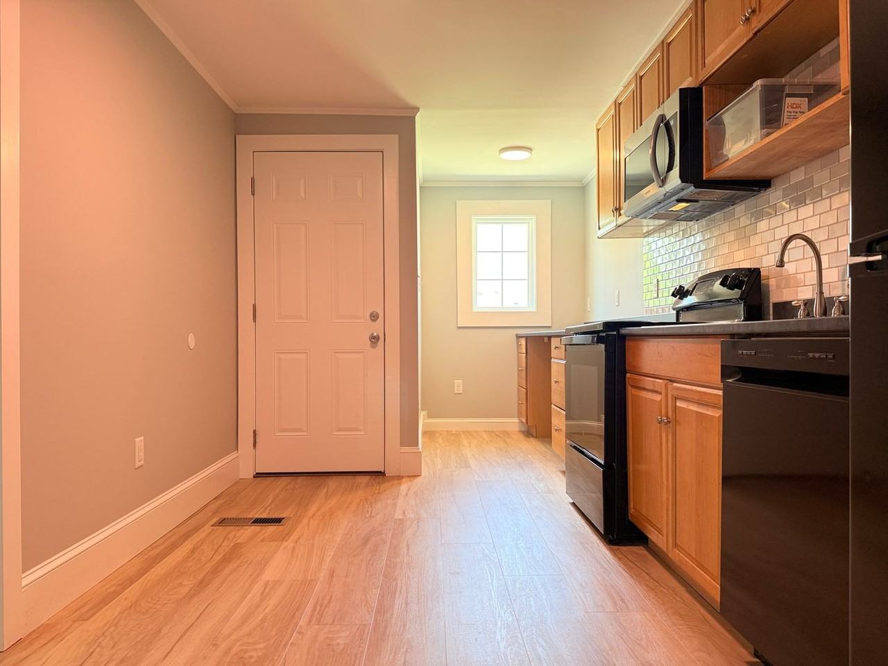 880 South State Street - Photo 2 of 27