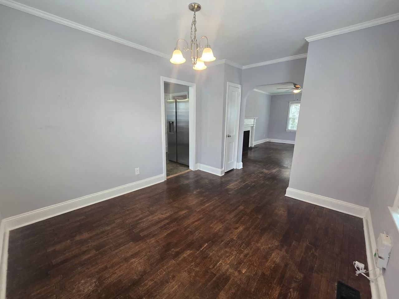 919 Chester Cir - Photo 6 of 15